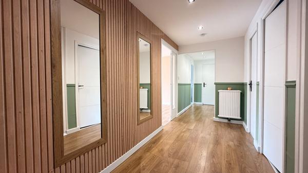 Appartement La Roche Sur Yon 4 pièce(s) 90m2
