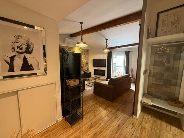 APPARTEMENT MEUBLE ET CLIMATISE A CARCASSONNE