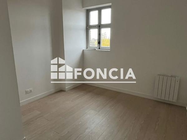 Location Appartement 3 pièces 66.99 m² - 5 AVENUE PIERRE BROSSOLETTE Armentieres 59280