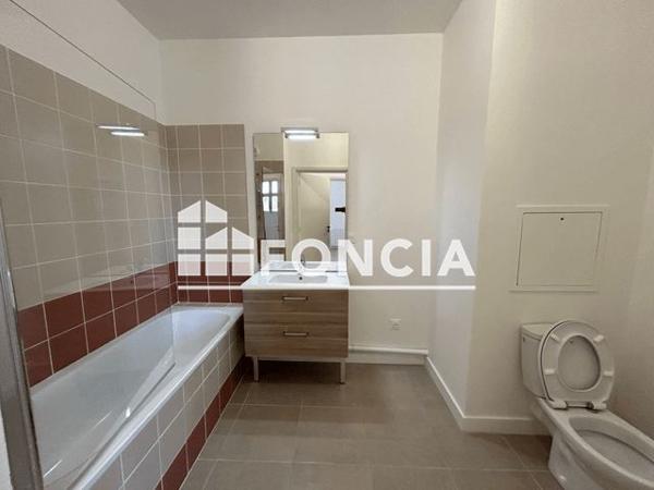 Location Appartement 3 pièces 66.99 m² - 5 AVENUE PIERRE BROSSOLETTE Armentieres 59280