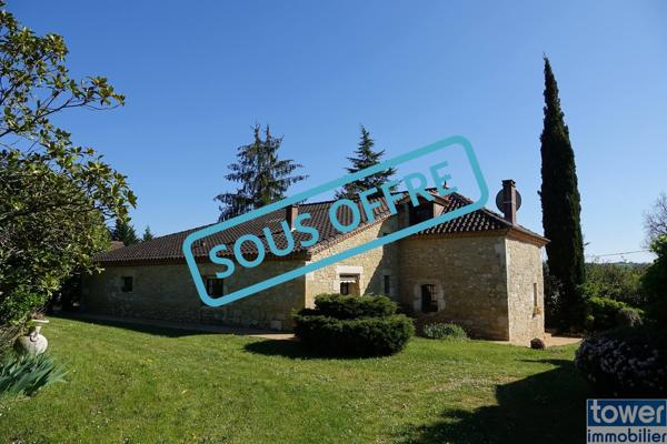 Propriete
                                                                                                                                                                                                                                                                                                                        6 pièce(s)                                                                                                                                                                                                          3 chambre(s)                                                                                                                                                                                                          200  m²
