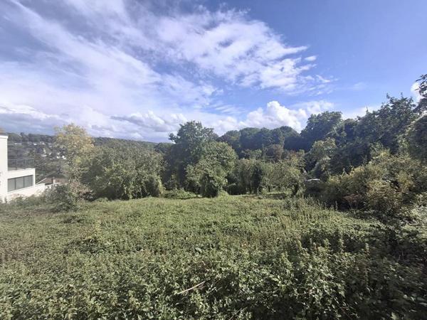 Terrain à vendre à Épône (78680)