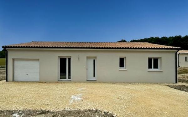 Maison à vendre    4 pièces •  Saint-Astier