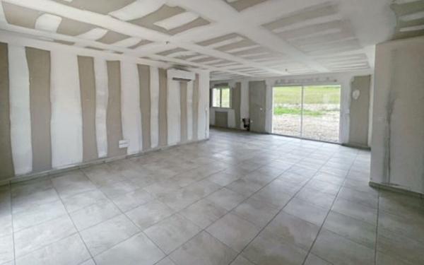 Maison à vendre    4 pièces •  Saint-Astier