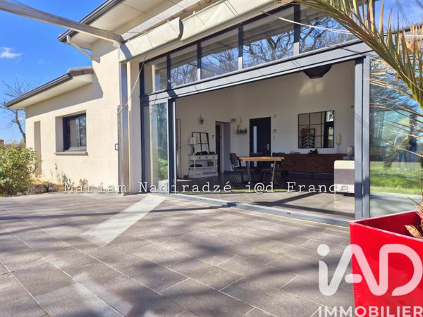 Maison à vendre 5 pièces 167 m² Hautefage-la-Tour