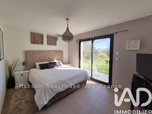 Maison à vendre 5 pièces 167 m² Hautefage-la-Tour