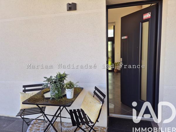 Maison à vendre 5 pièces 167 m² Hautefage-la-Tour