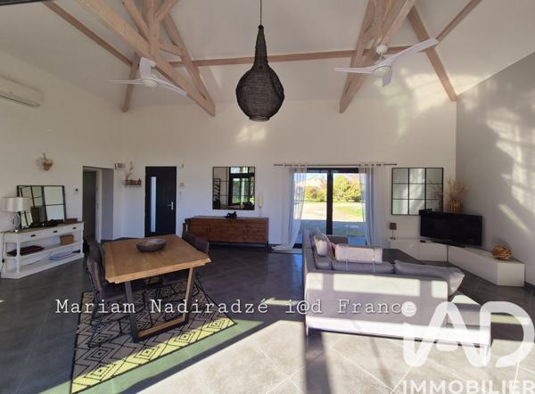 Maison à vendre 5 pièces 167 m² Hautefage-la-Tour