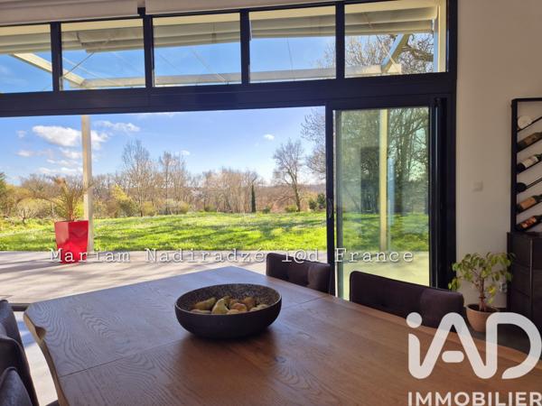 Maison à vendre 5 pièces 167 m² Hautefage-la-Tour