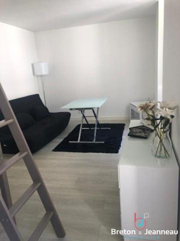 Studio centre-ville de Laval