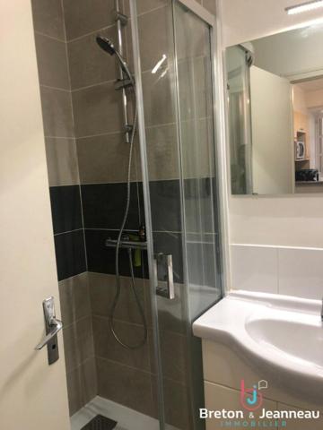 Studio centre-ville de Laval