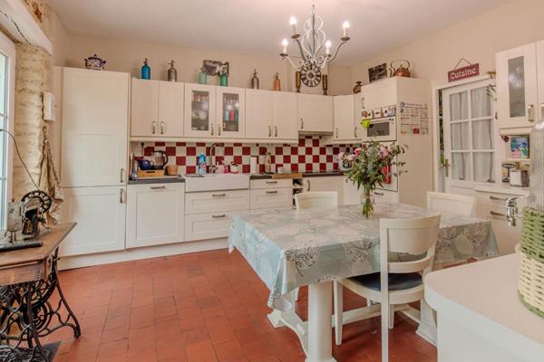 Exclusivité Propriétés-Privées - Le charme de l'ancien à Oinville-sur-Montcient