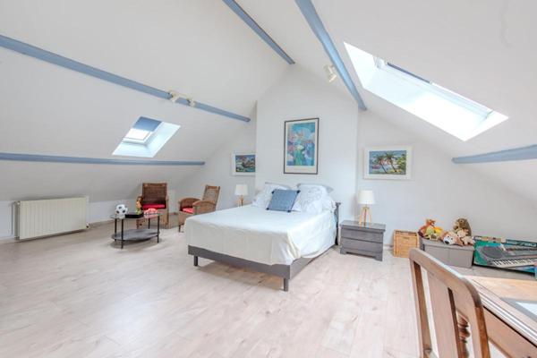 Exclusivité Propriétés-Privées - Le charme de l'ancien à Oinville-sur-Montcient