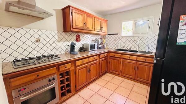 Maison traditionnelle 5 pièces de 100 m² à Les Trois-Bassins (97426)