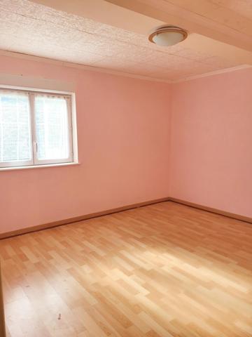 Charmante maison de plain-pied sur les hauteurs.