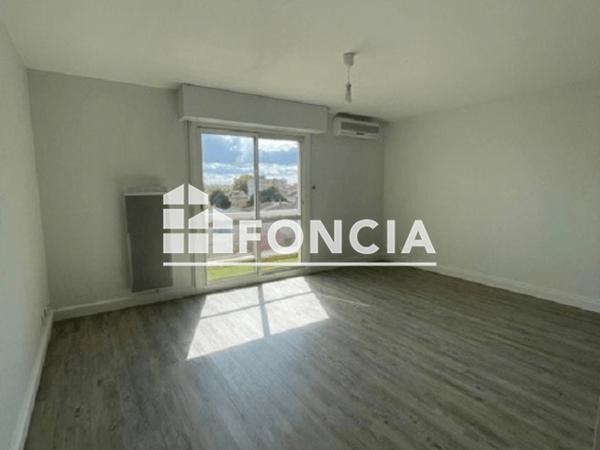 Location Appartement 3 pièces 60.2 m² - 3 RUE LANGLOIS Niort 79000