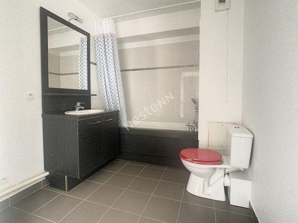 Appartement Nanterre 1 pièce 35 m² + 1 place de parking