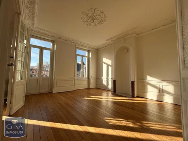 Appartement à louer 5 pièces