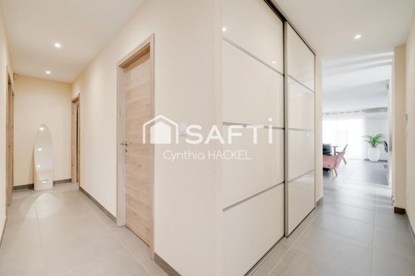 Maison plain-pied de 141 m² , 4 chambres, garage et jardin