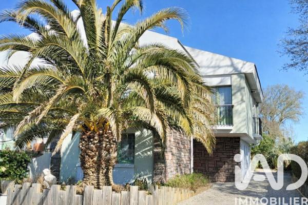 Maison à vendre 7 pièces 131 m² Saint-Jean-de-Monts