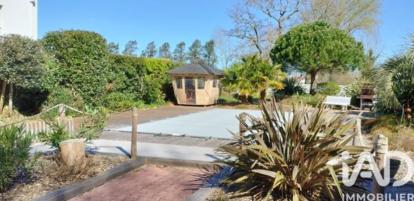 Maison à vendre 7 pièces 131 m² Saint-Jean-de-Monts