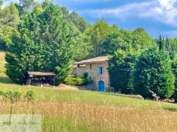 Magnifique propriété en Provence – Vivre là où d'autres partent en vacances