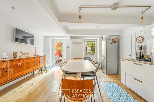 Appartement avec cour intérieure et cabanon