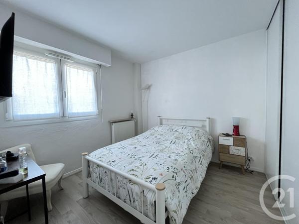Appartement F2 à vendre  2 pièces - 51,72 m2 MAUREPAS - 78