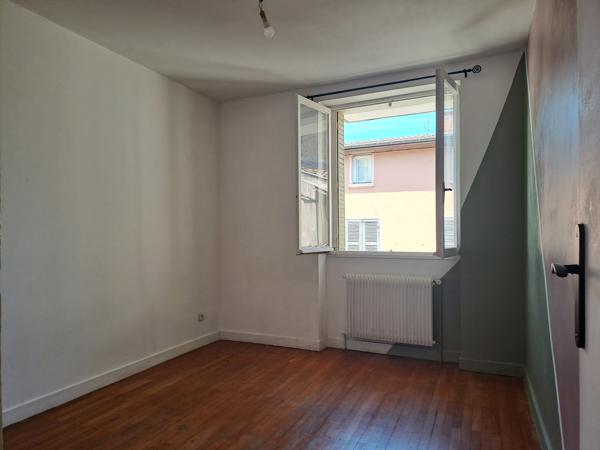 Appartement T3 de 61m² dans le centre de Couzon ! Détails des diagnostics énergétiques