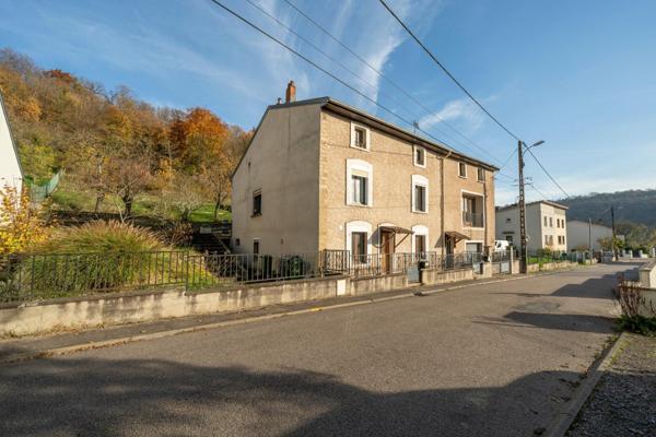 XCLUSIVITÉ – LIVERDUN – Ensemble immobilier 193 m² habitables + grand terrain 2173 m²
