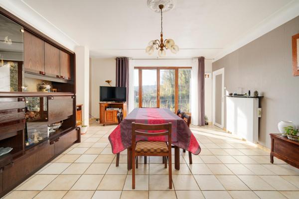 XCLUSIVITÉ – LIVERDUN – Ensemble immobilier 193 m² habitables + grand terrain 2173 m²