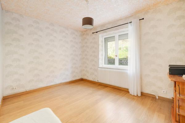 XCLUSIVITÉ – LIVERDUN – Ensemble immobilier 193 m² habitables + grand terrain 2173 m²