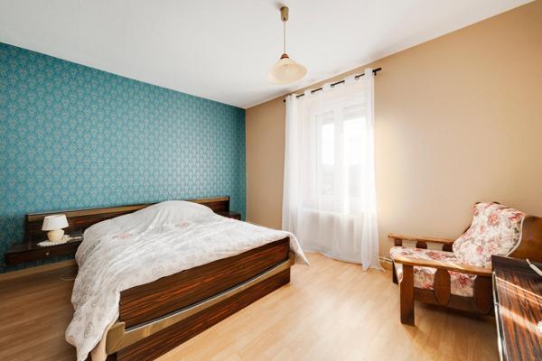 XCLUSIVITÉ – LIVERDUN – Ensemble immobilier 193 m² habitables + grand terrain 2173 m²