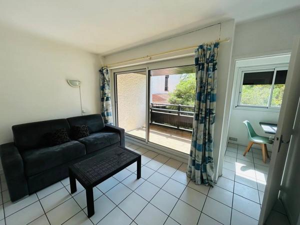 Vente                                                      Appartement
                        
                     2 pièces                      30 m2                     à Seignosse