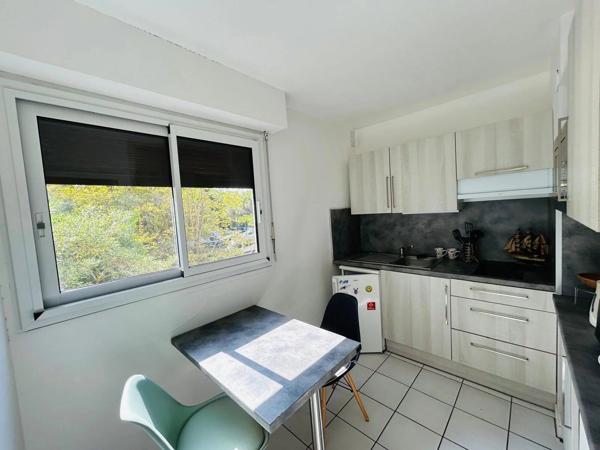 Vente                                                      Appartement
                        
                     2 pièces                      30 m2                     à Seignosse