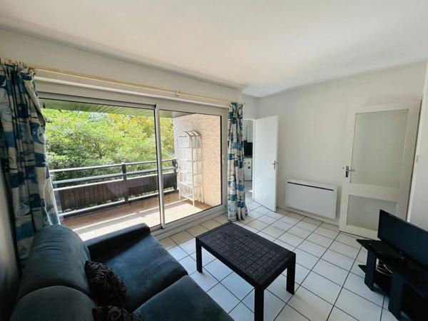 Vente                                                      Appartement
                        
                     2 pièces                      30 m2                     à Seignosse