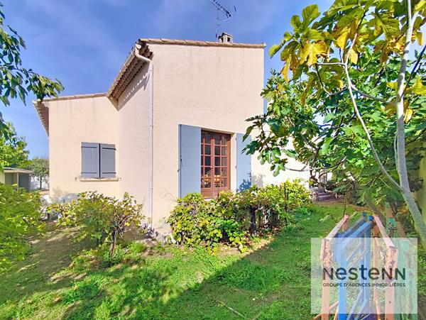 Maison a renover- Castries 7 chambres sur 844 m² de terrain en impasse.