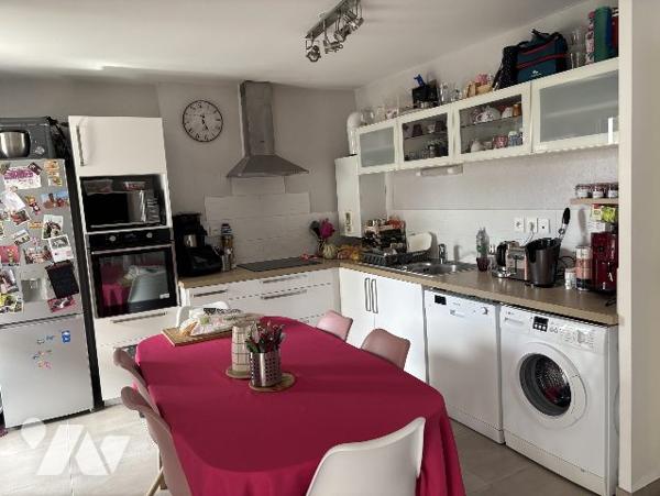 APPARTEMENT DE TYPE 3 A VENDRE