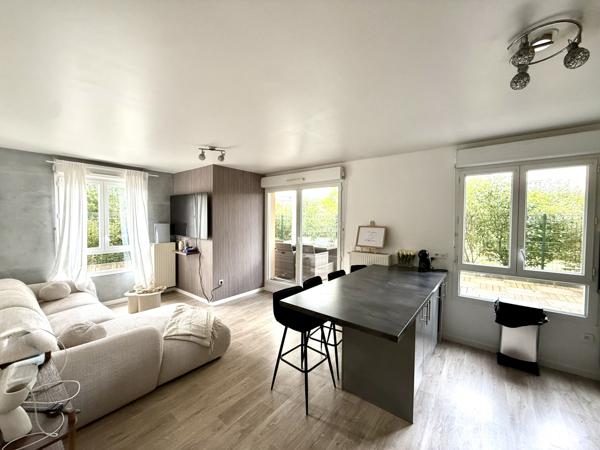 Aulnay-sous-Bois (93600) 3 Pièces avec terrasse, parking et cave, proche futur métro 16