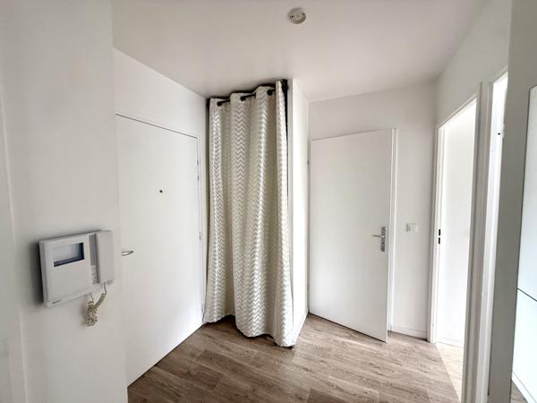 Aulnay-sous-Bois (93600) 3 Pièces avec terrasse, parking et cave, proche futur métro 16