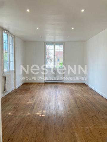 PAMIERS - A LOUER - MAISON INDIVIDUELLE T6 AVEC JARDIN