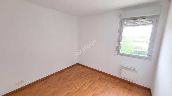 LEGUEVIN 31490 - T3 64.21m² sans vis à vis Terrasse de 11.08m² , cuisine séparée,Résidence piscine,   une place de parking