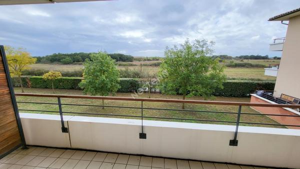 LEGUEVIN 31490 - T3 64.21m² sans vis à vis Terrasse de 11.08m² , cuisine séparée,Résidence piscine,   une place de parking