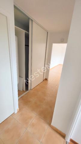 LEGUEVIN 31490 - T3 64.21m² sans vis à vis Terrasse de 11.08m² , cuisine séparée,Résidence piscine,   une place de parking