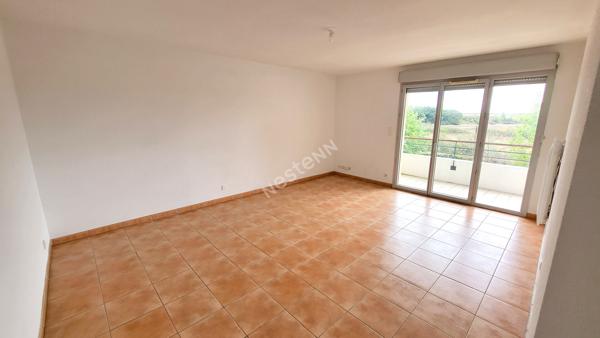 LEGUEVIN 31490 - T3 64.21m² sans vis à vis Terrasse de 11.08m² , cuisine séparée,Résidence piscine,   une place de parking