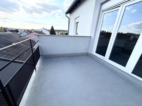 Appartement avec terrasse, cave, garage à Stiring-Wendel
