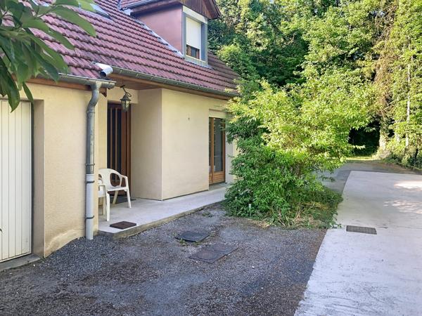 À vendre - Maison traditionnelle, 5 pièces située à Ornans (25290)