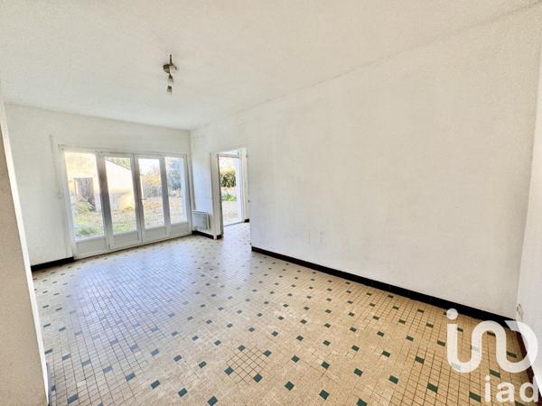 Maison traditionnelle 12 pièces de 268 m² à Loire-Authion (49250)