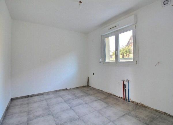 Maison à vendre    4 pièces • 95,70 m2 Ostwald