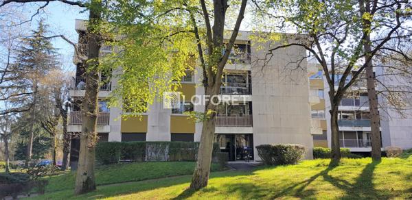 Location parking / box Orsay - 70 €/mois